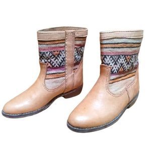 Handmade embroidered leather boots women's size US 7.5/ EU 38